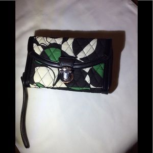 Vera Bradley wallet/wristlet. NWT